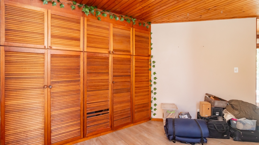 4 Bedroom Property for Sale in Table View Western Cape